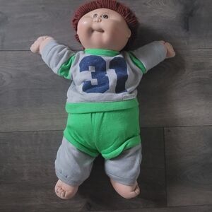 Cabbage Patch Kid Boy Doll Brown Hair Brown Eyes  Vintage 1982 With Clothes